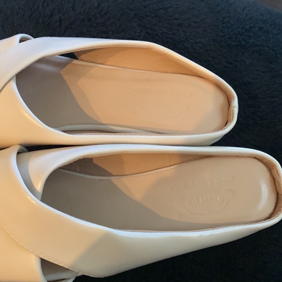 Pointy Mules - Picture 3 of 7